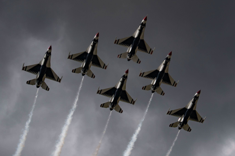 United States Air Force Thunderbirds United States Air Force Thunderbirds